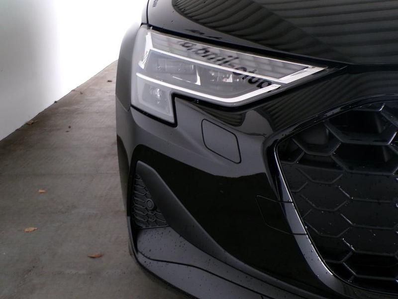 Neu Audi A3 116 PS (85 kW) 2025 Schwarz  normal