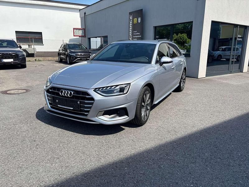 Silber Gebraucht 2021 Audi A4 Advanced Kombi | € 27.900 (Etwas zu teuer) - Bild 1/4