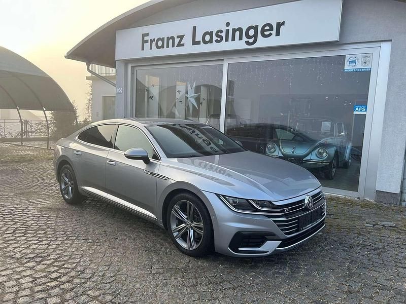 Silber Gebraucht 2019 VW Arteon R-line Coupé | € 27.990 (Etwas zu teuer) - Bild 1/4