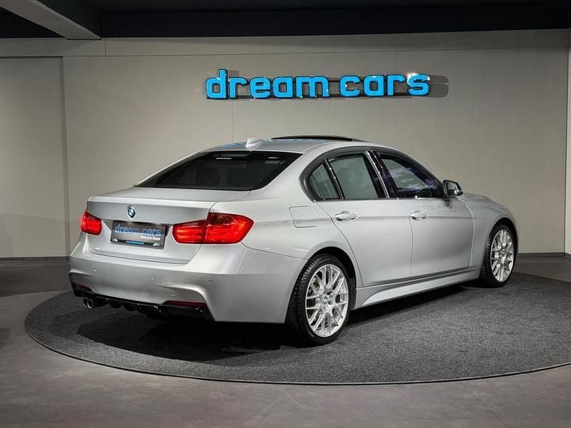 Gebraucht BMW 330 M Sport 258 PS (189 kW) 2012 Silber Limousine