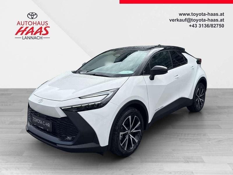 Neu Toyota C-HR Active 152 PS (111 kW) 2025 Weiß SUV