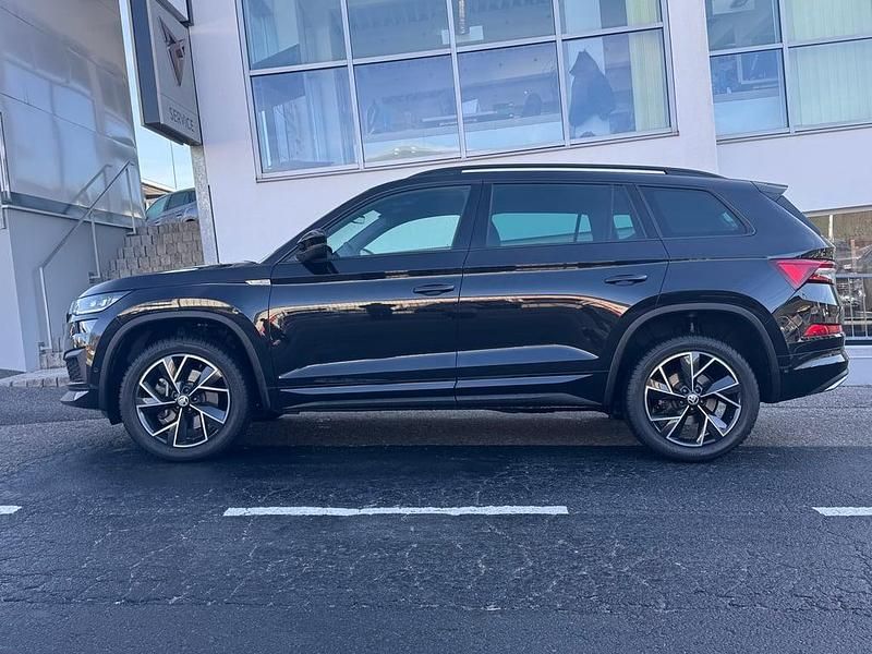 Gebraucht Skoda Kodiaq SportLine 200 PS (147 kW) 2023 Schwarz  metallicperleffektno SUV