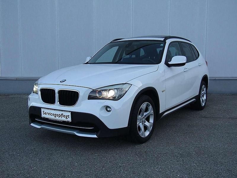 Weiß Gebraucht 2011 BMW X1 Performance SUV | € 10.950 (Fairer Preis) - Bild 1/4