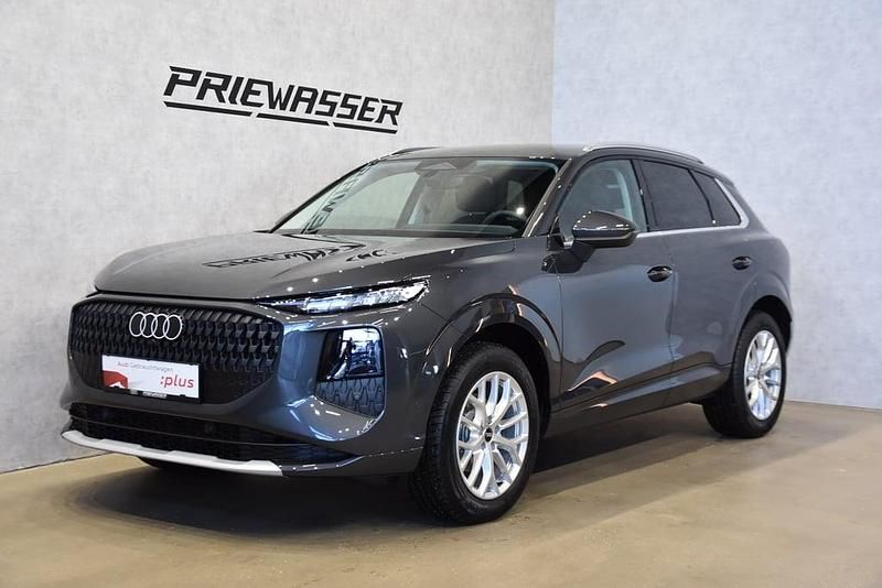 Gebraucht Audi Q3 150 PS (110 kW) 2026 Dunkelgrau  metallic SUV