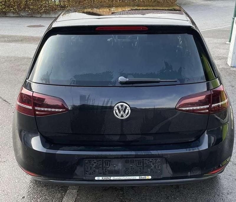 Gebraucht VW Golf VII R-line 86 PS (63 kW) 2013 Schwarz Limousine