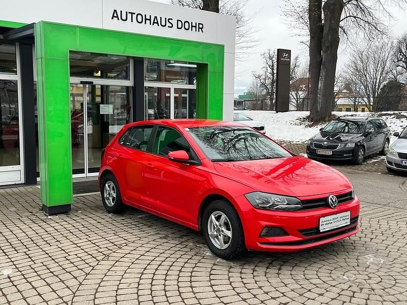 Gebraucht VW Polo 80 PS (58 kW) 2021 Mittelrot  normal Kleinwagen