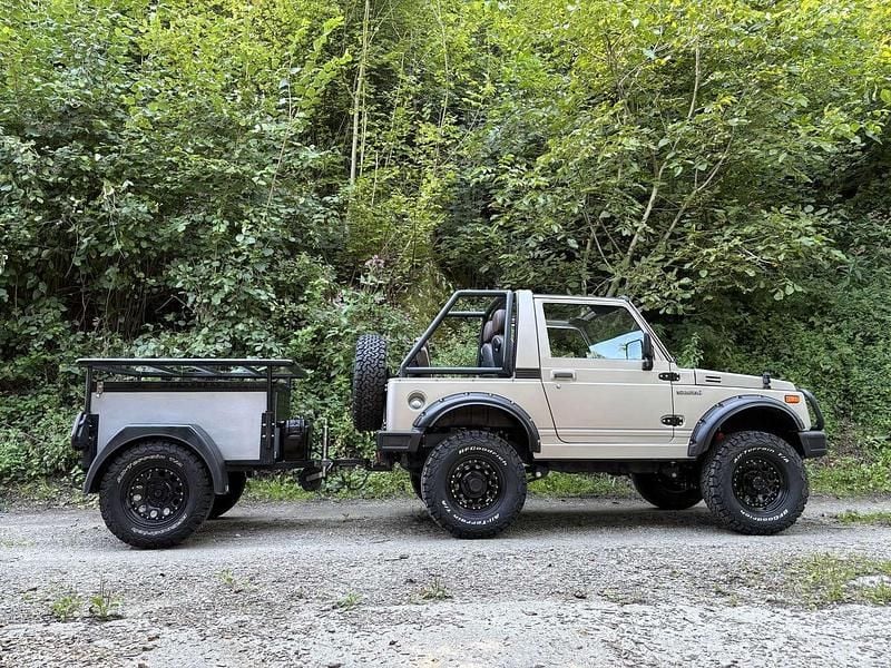 Silber Gebraucht 1990 Suzuki Samurai SUV | € 19.990 - Bild 1/4
