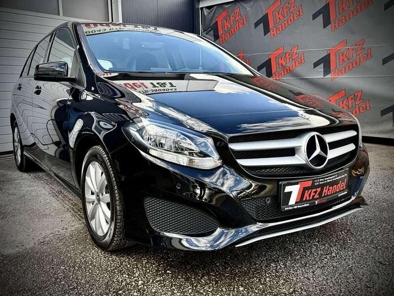 Gebraucht Mercedes B180 109 PS (80 kW) 2018 Schwarz Van / Kleinbus