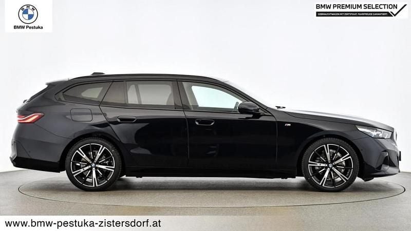 Gebraucht BMW 520 Comfort Edition 197 PS (144 kW) 2025 Schwarz Kombi