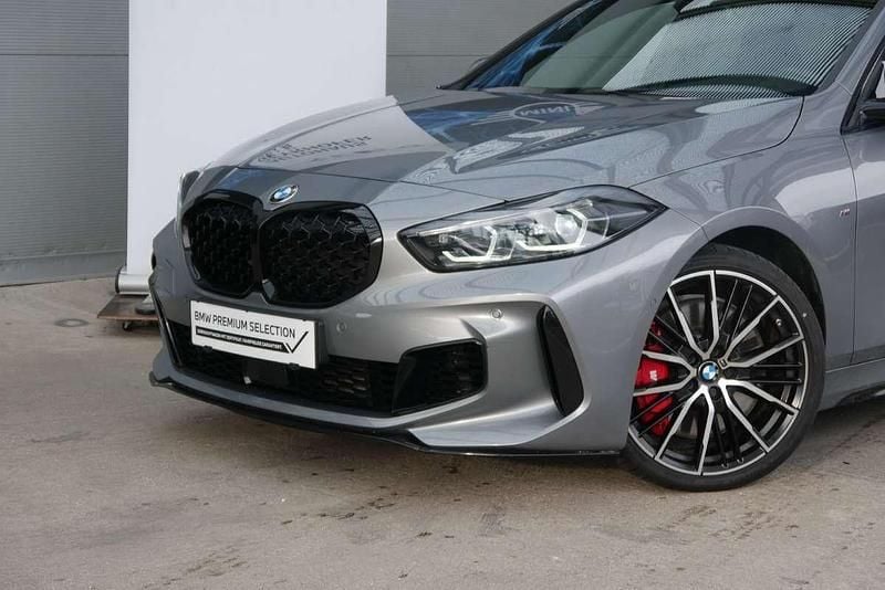 Gebraucht BMW M135 Shadowline 306 PS (225 kW) 2023 Grau Kleinwagen