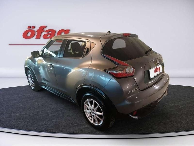 Gebraucht Nissan Juke Acenta 116 PS (85 kW) 2015 Grau SUV