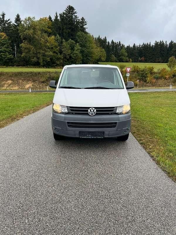 Gebraucht VW T5 140 PS (102 kW) 2011 Weiß Van