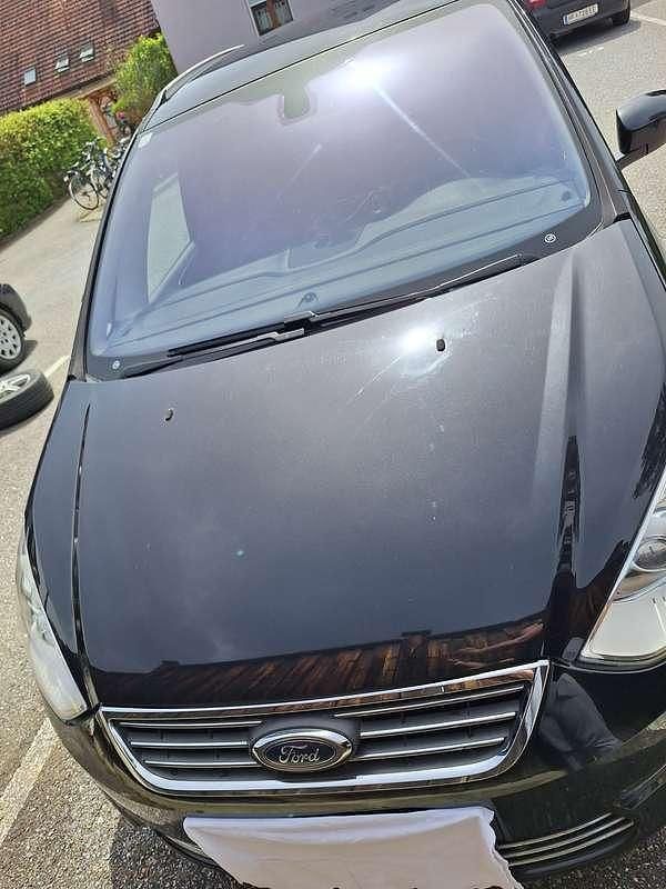 Schwarz Gebraucht 2012 Ford Galaxy Titanium Van / Kleinbus | € 5.500 (Guter Preis) - Bild 1/4