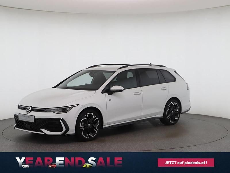 Gebraucht VW Golf VIII Sport 116 PS (85 kW) 2025 Weiß Kombi