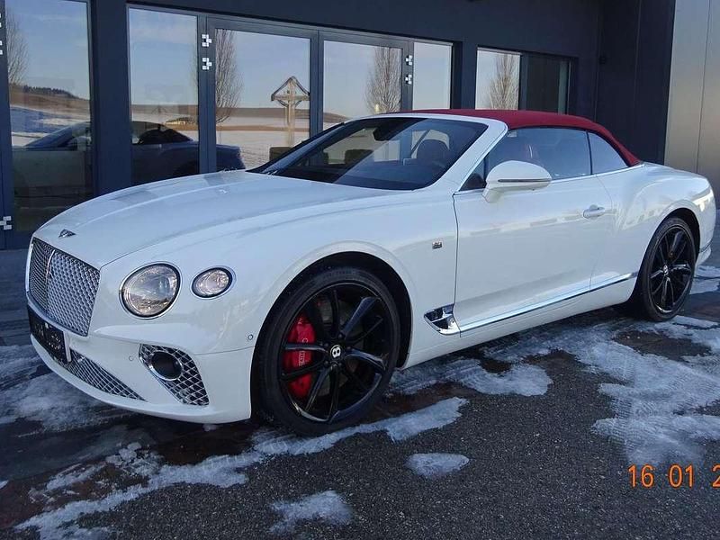 Gebraucht Bentley Continental GT Convertible Mulliner 635 PS (467 kW) 2019 Weiß Cabrio