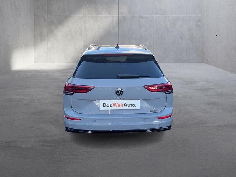 Gebraucht VW Golf VIII R-line 150 PS (110 kW) 2023 Grau Kombi