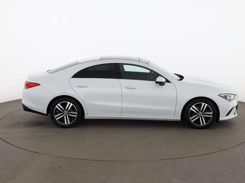 Gebraucht Mercedes CLA180 Progressive 136 PS (100 kW) 2021 Weiß Limousine