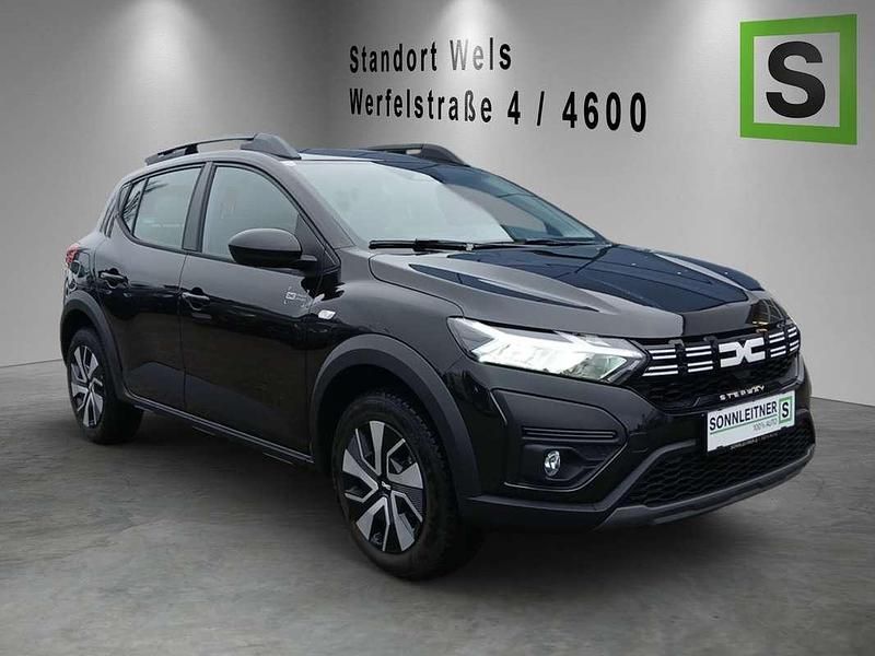 Neu Dacia Sandero Expression 91 PS (66 kW) 2025 Schwarz Kleinwagen