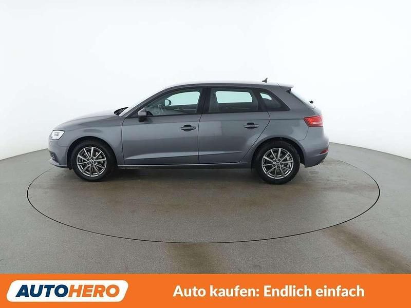 Gebraucht Audi A3 150 PS (110 kW) 2018 Grau Limousine