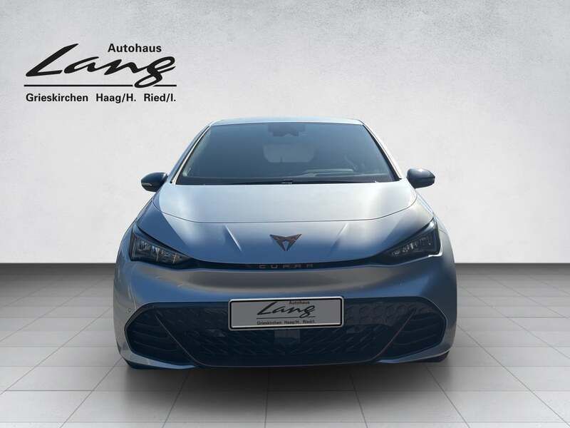 Gebraucht Cupra Born e-Boost 169 kW (231 PS) 2025 Silber  metallic Kleinwagen