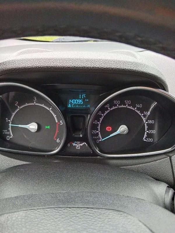 Gebraucht Ford Ecosport Trend 95 PS (69 kW) 2016 Blau SUV