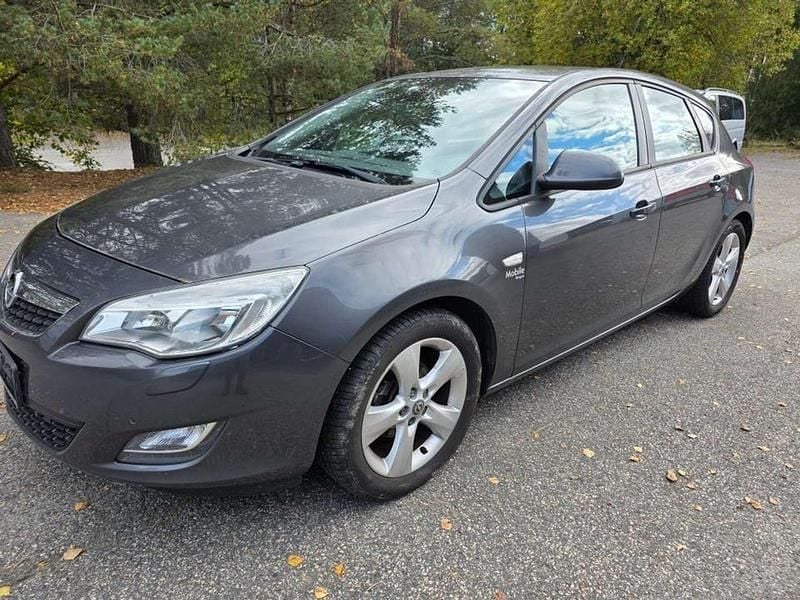 Gebraucht Opel Astra Enjoy 116 PS (85 kW) 2010 Kombi