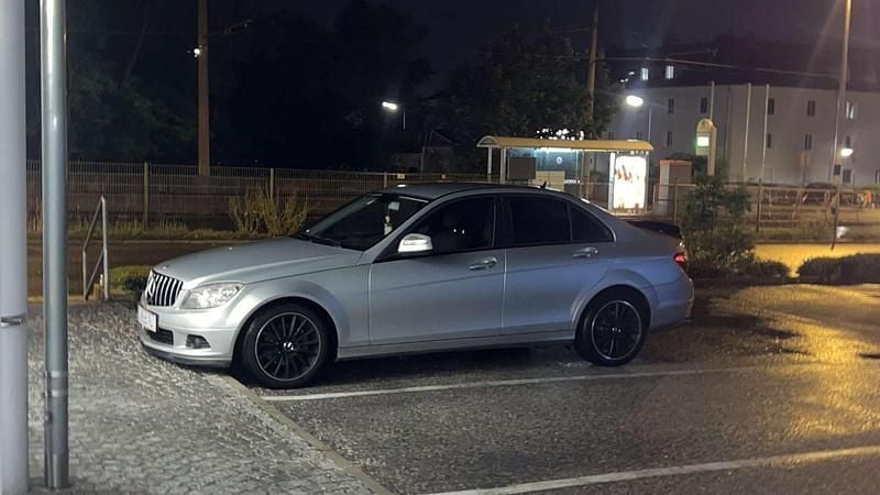 Gebraucht Mercedes C200 Classic 136 PS (100 kW) 2006 Limousine