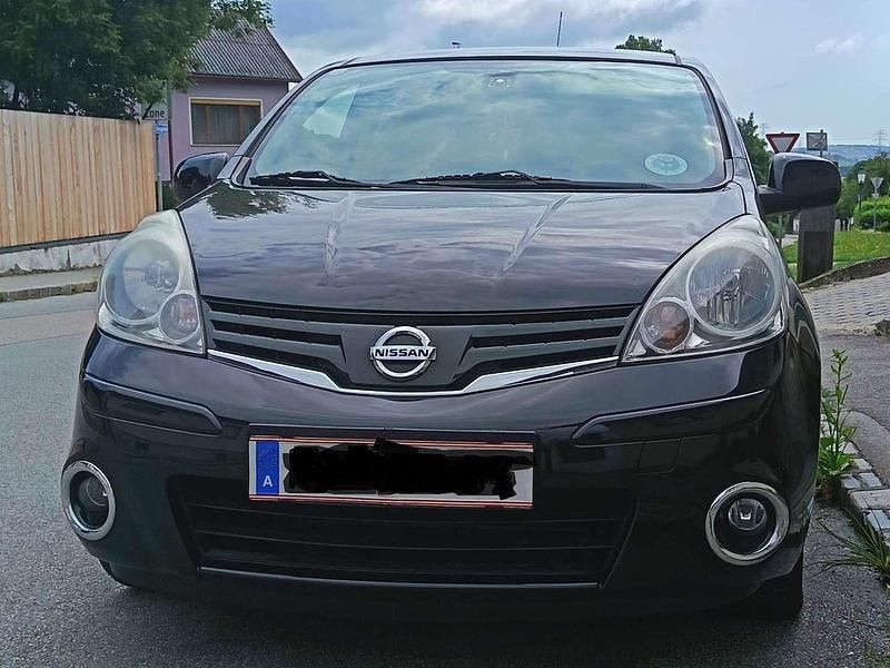 Schwarz Gebraucht 2013 Nissan Note Acenta+ Van / Kleinbus | € 5.000 - Bild 1/4