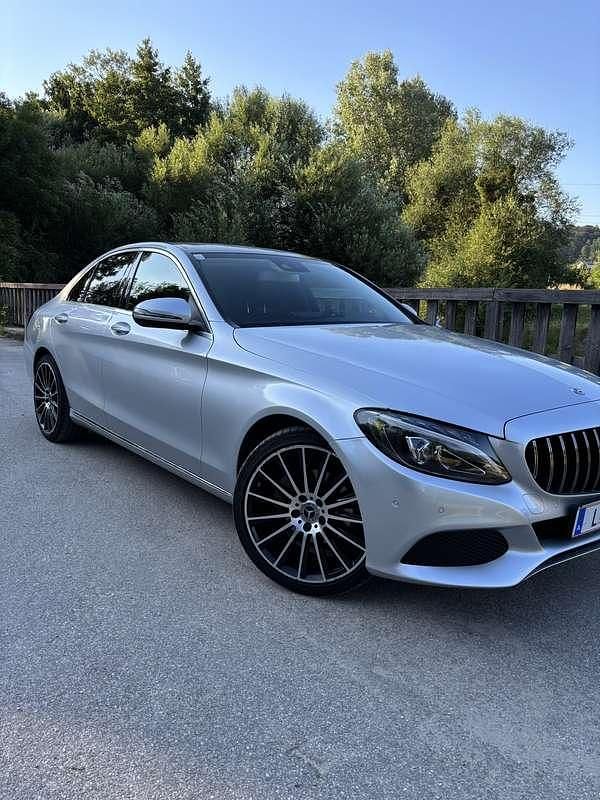 Gebraucht Mercedes C180 116 PS (85 kW) 2018 Silber Limousine