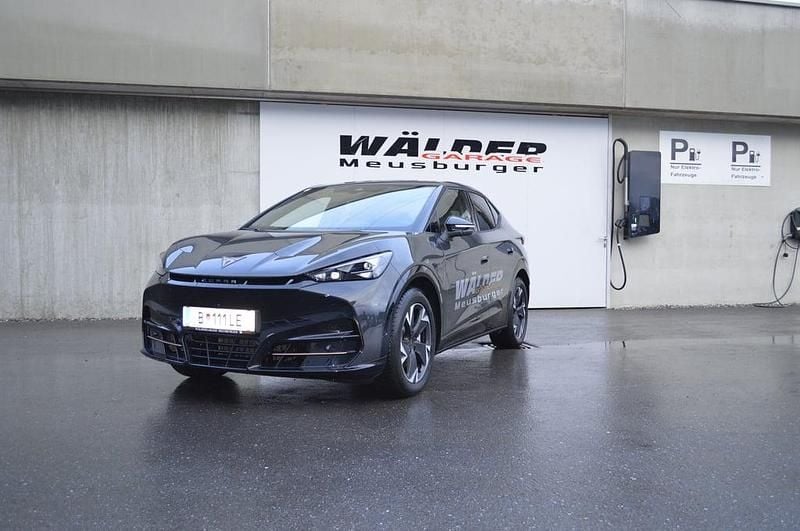 Dunkelgrau normal Gebraucht 2026 Cupra Tavascan VZ SUV | € 54.490 - Bild 1/4