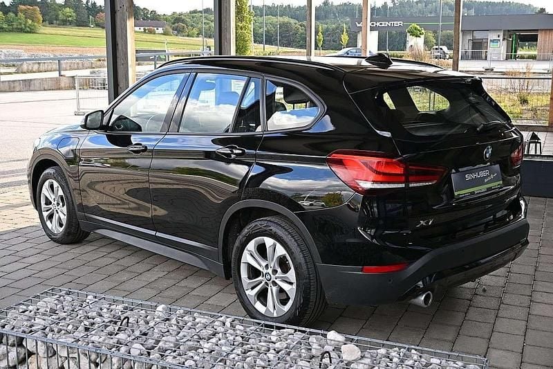 Gebraucht BMW X1 Advantage 125 PS (91 kW) 2020 Schwarz SUV