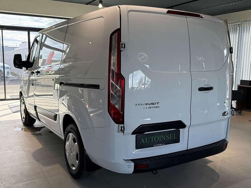 Gebraucht Ford Transit Custom 131 PS (96 kW) 2018 Weiß Van