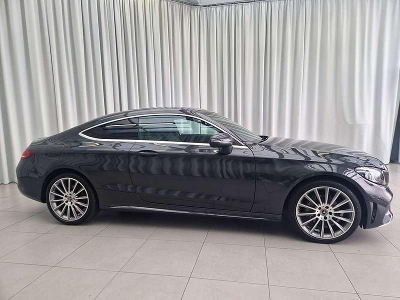 Gebraucht Mercedes C220 194 PS (142 kW) 2022 Grau Coupé