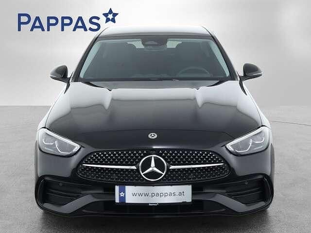 Gebraucht Mercedes C200 Night 163 PS (119 kW) 2023 Obsidianschwarz metallic Limousine