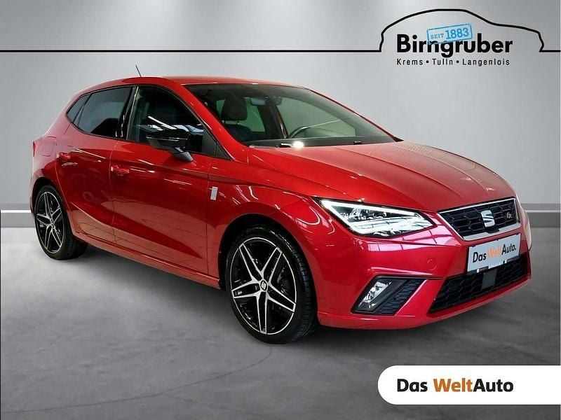 Mittelrot metallic Gebraucht 2020 Seat Ibiza FR Limousine | € 13.690 (Guter Preis) - Bild 1/4