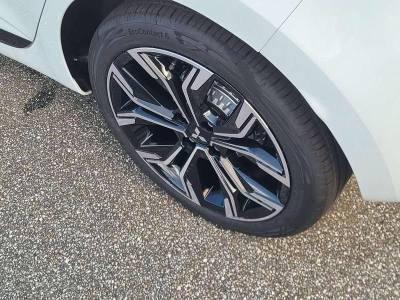 Neu Mitsubishi Colt Intense 91 PS (66 kW) 2025 Weiß Limousine