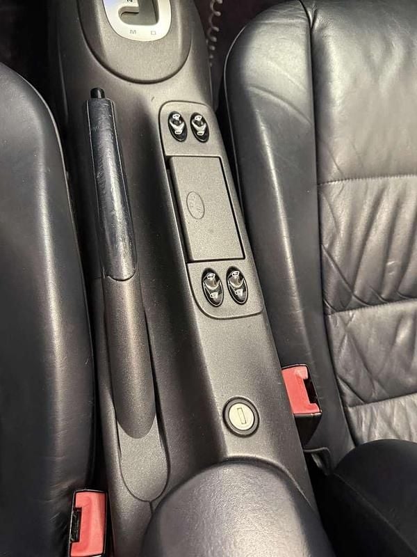 Gebraucht Porsche 911 Carrera Cabriolet 300 PS (220 kW) 1999 Silber Cabrio