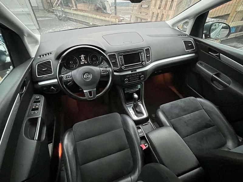 Gebraucht VW Sharan Comfortline 140 PS (102 kW) 2010 Van / Kleinbus