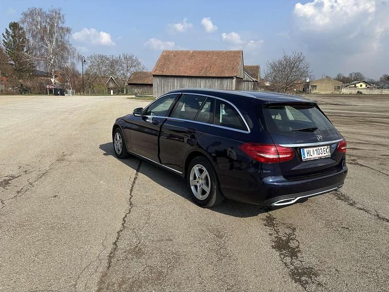 Gebraucht Mercedes C250 277 PS (203 kW) 2015