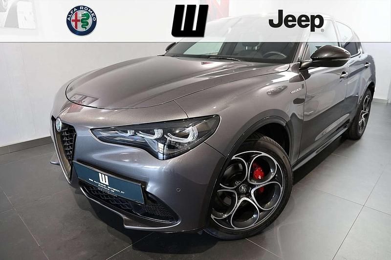 Grau Gebraucht 2023 Alfa Romeo Stelvio Veloce SUV | € 42.440 (Fairer Preis) - Bild 1/4