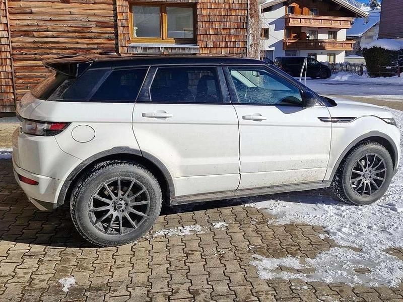 Gebraucht Land Rover Range Rover evoque Dynamic 150 PS (110 kW) 2015 Weiß SUV