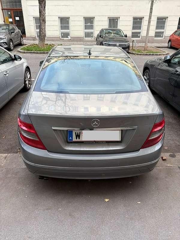Gebraucht Mercedes C200 Avantgarde 136 PS (100 kW) 2009 Limousine