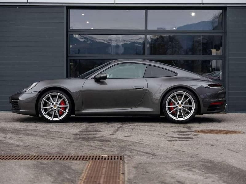 Gebraucht Porsche 911 Carrera 4S 450 PS (330 kW) 2020 Mittelgrau  metallic Coupé