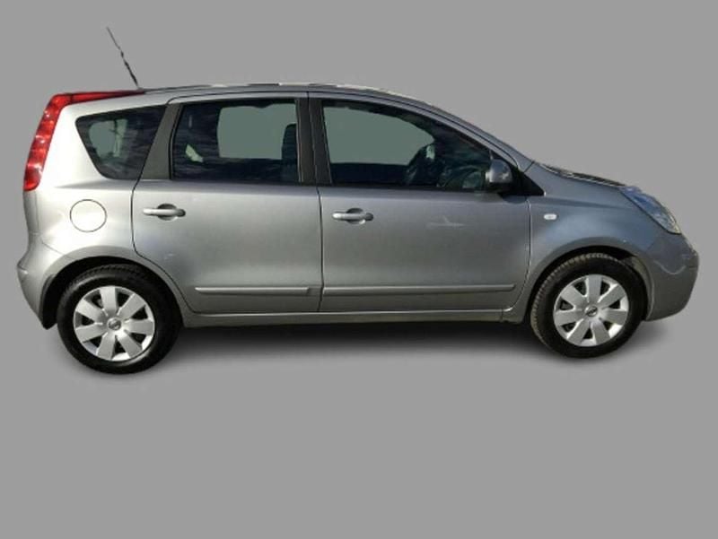 Gebraucht Nissan Note Acenta 87 PS (63 kW) 2009 Silber Kleinwagen