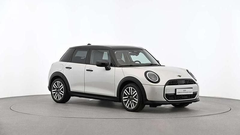 Gebraucht Mini Cooper 114 kW (156 PS) 2025 Weiß Kleinwagen