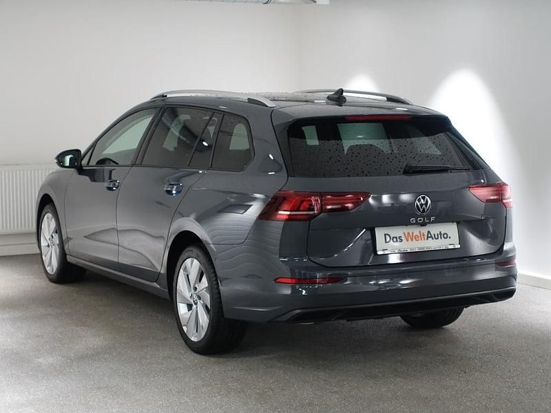 Gebraucht VW Golf VIII Business 115 PS (84 kW) 2025 Mittelgrau  metallic Kombi
