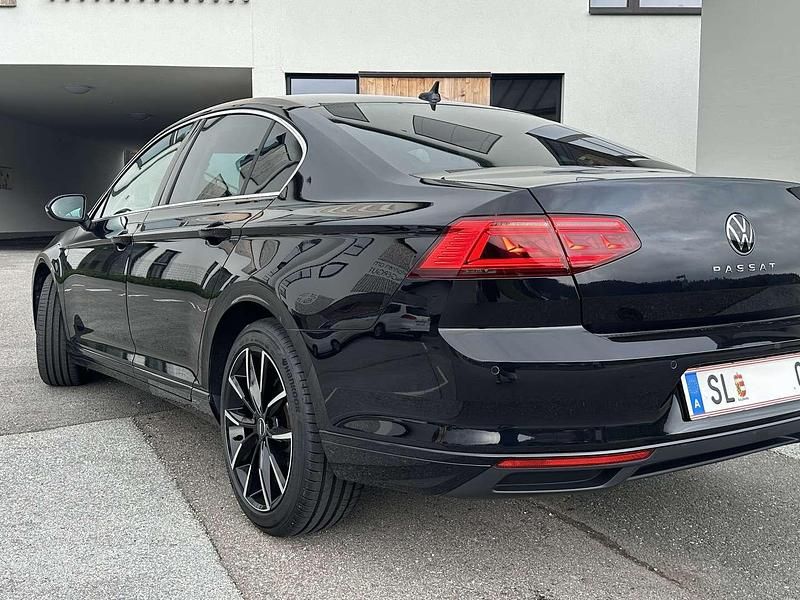 Gebraucht VW Passat 150 PS (110 kW) 2020 Limousine