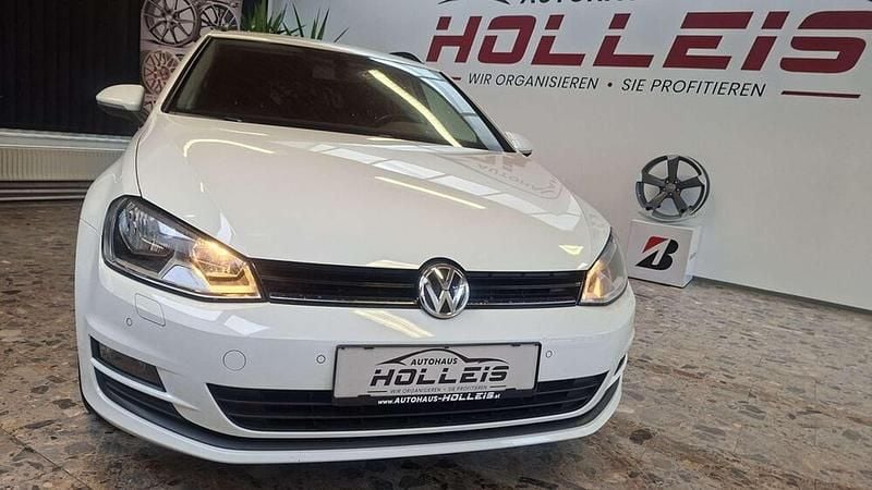 Gebraucht VW Golf VII Comfortline 105 PS (77 kW) 2013 Weiß Kombi