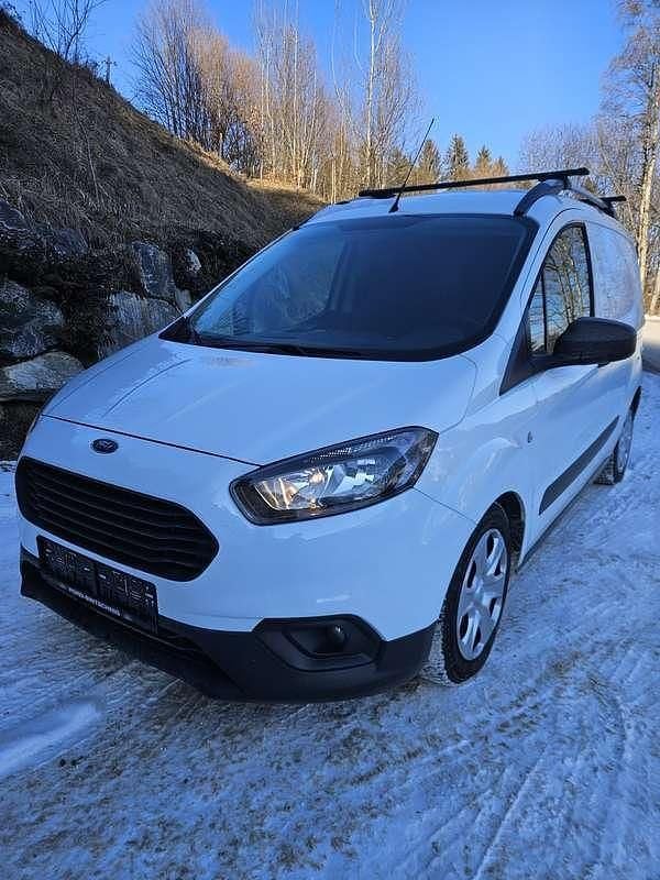 Gebraucht Ford Transit Trend 75 PS (55 kW) 2021 Weiß Van
