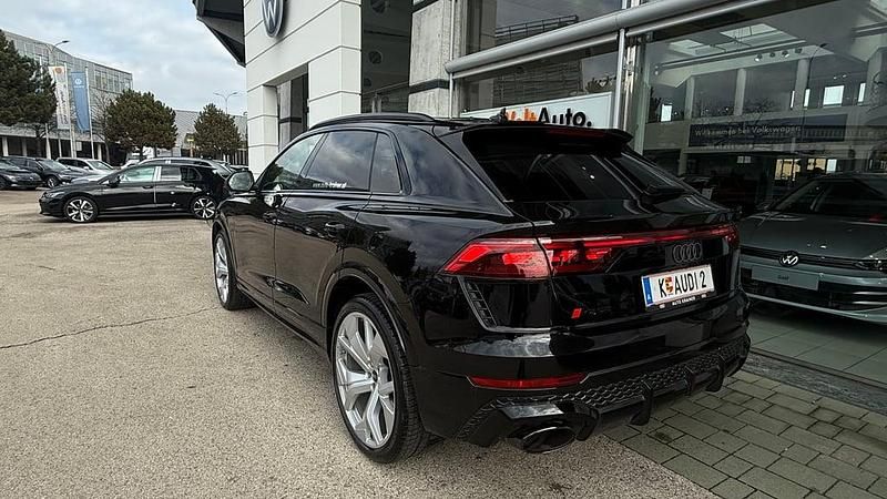 Gebraucht Audi RS Q8 Performance 640 PS (470 kW) 2026 Schwarz  metallicperleffektno SUV